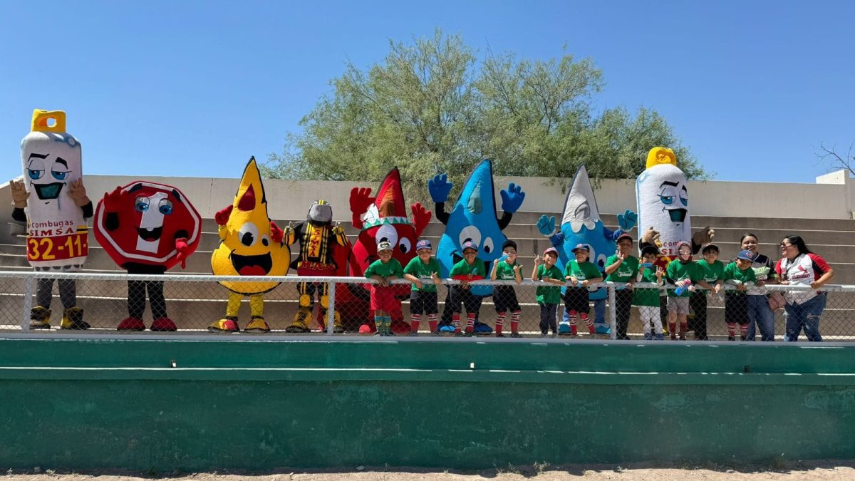Día del Niño y la Niña con Grupo Simsa